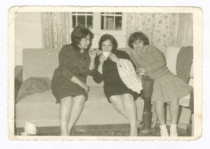 Old picture of the Samar's great-aunt Teta Nihad Al-Ramini (left) with a friend and her daughter posing for the picture