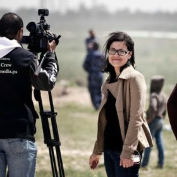 Majd Al Waheidi doing journalist work